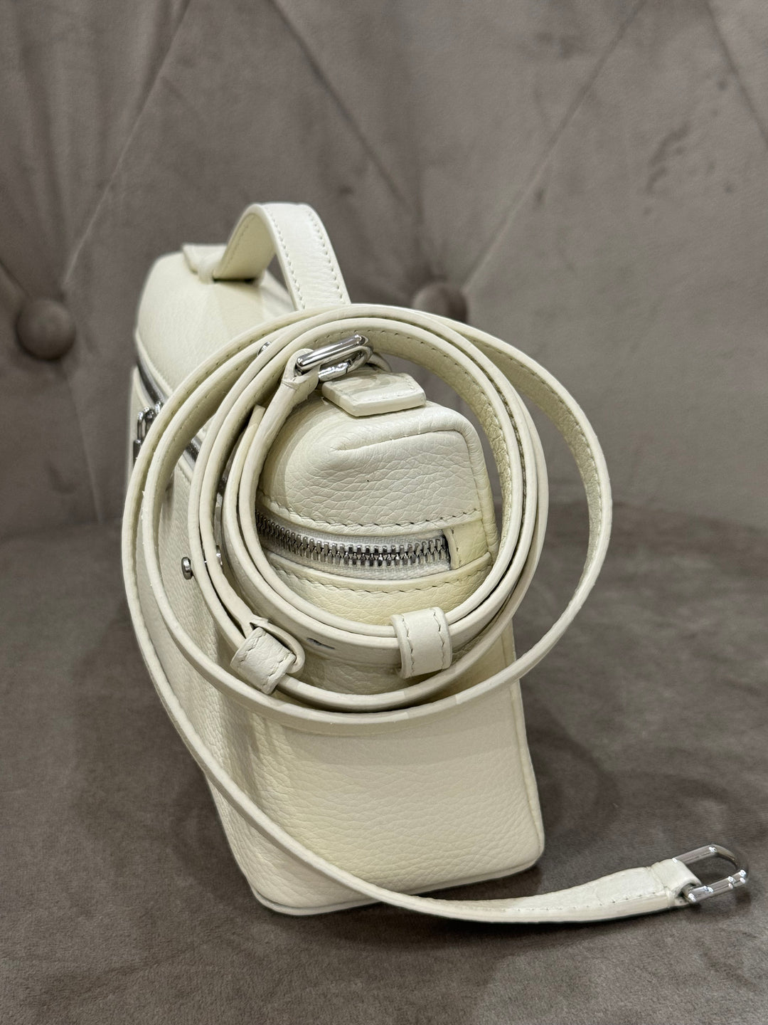Loro piana extra pocket