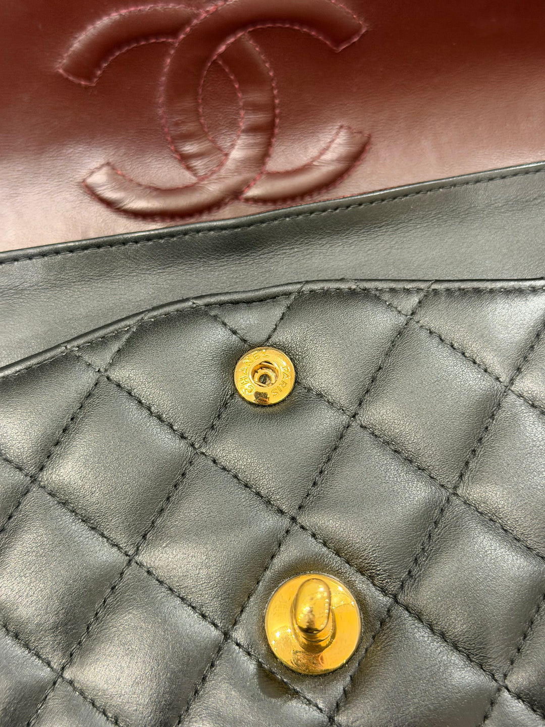 Chanel Classic flap media