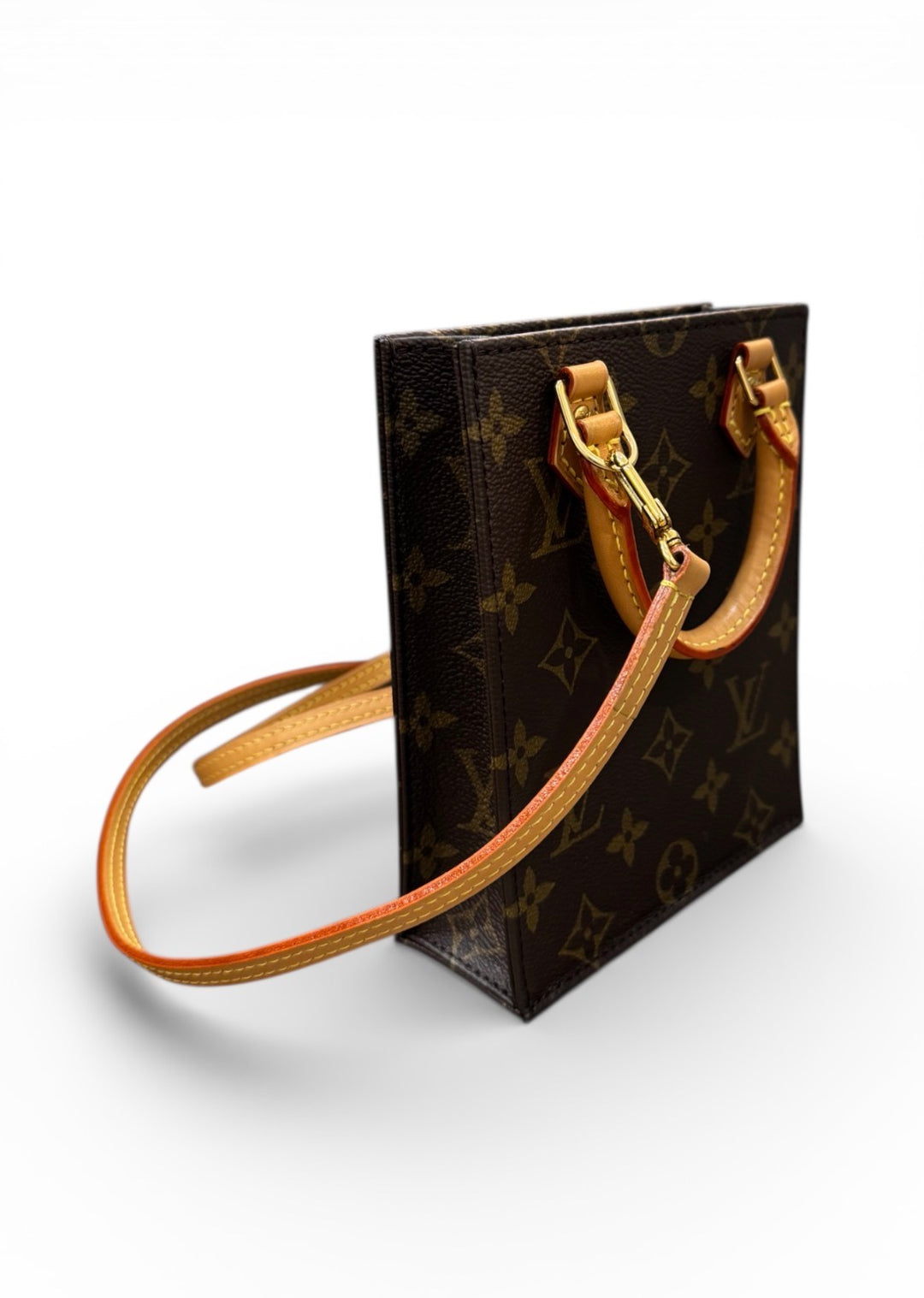 Louis Vuitton Petit Sac Plat
