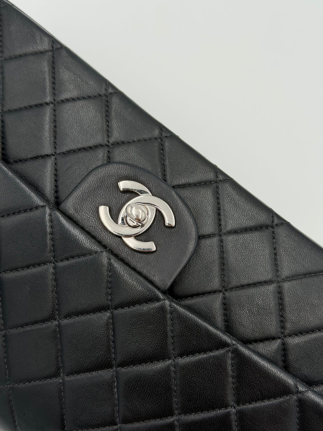 Chanel Classic Medium Vintage