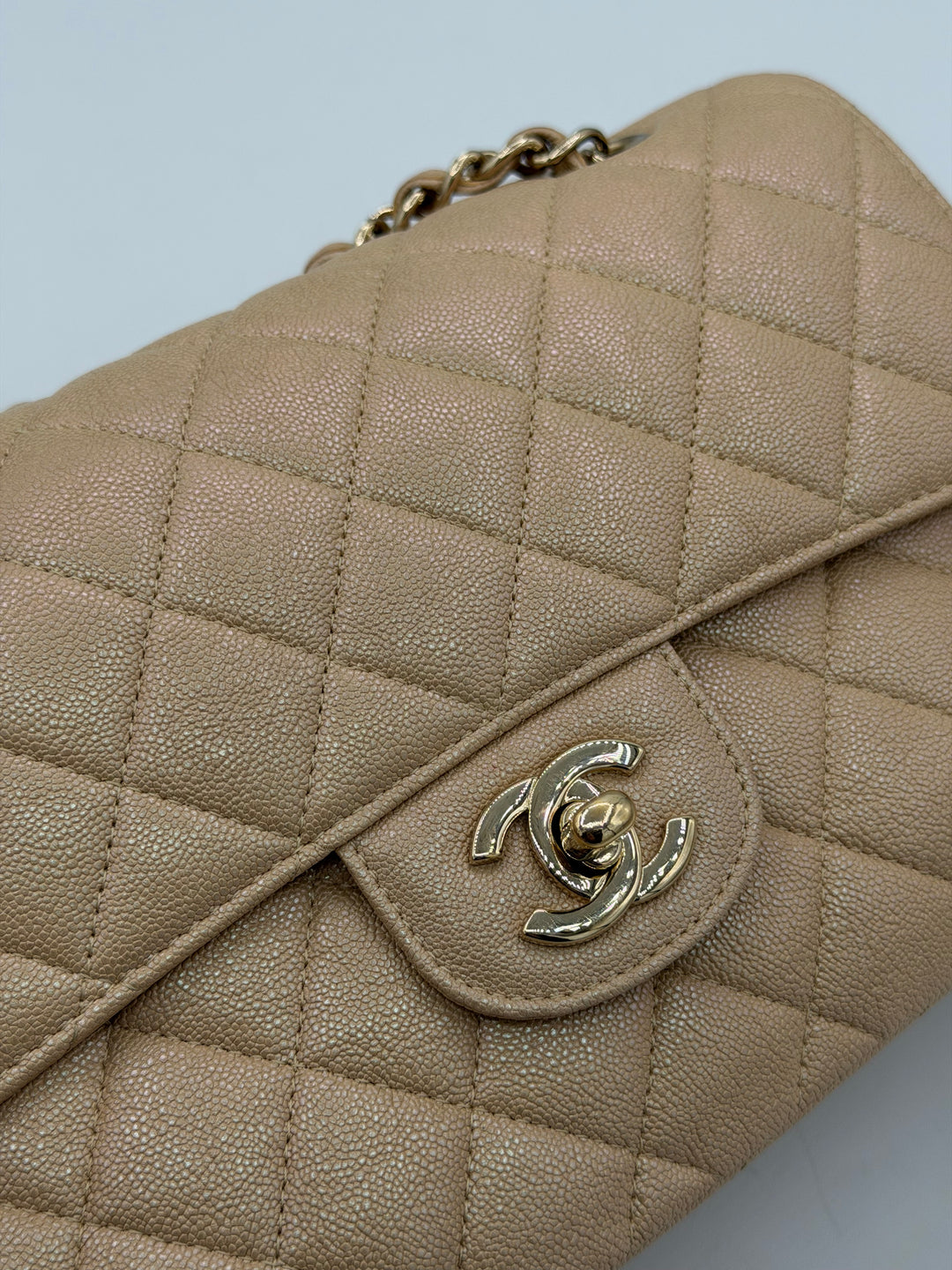 Chanel Classic Flap 23 cm