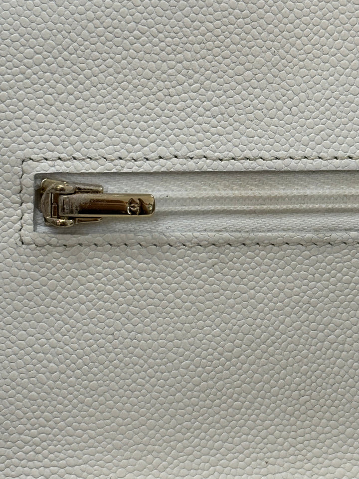 Chanel Wallet on chain