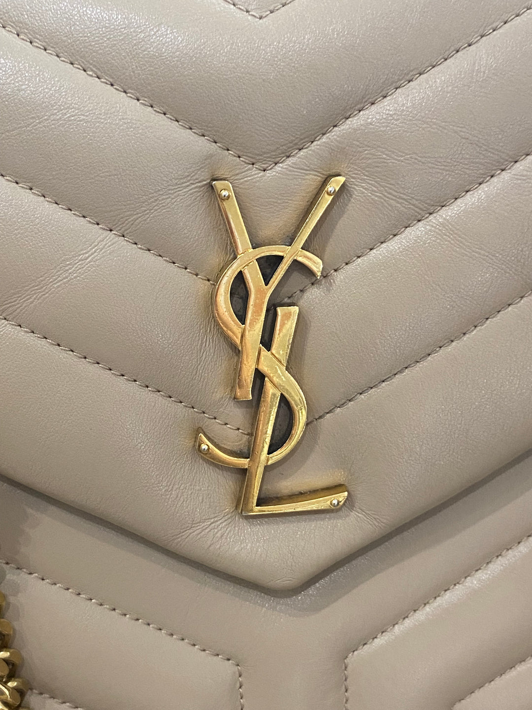Borsa Saint Laurent LouLou Media In Pelle Beige