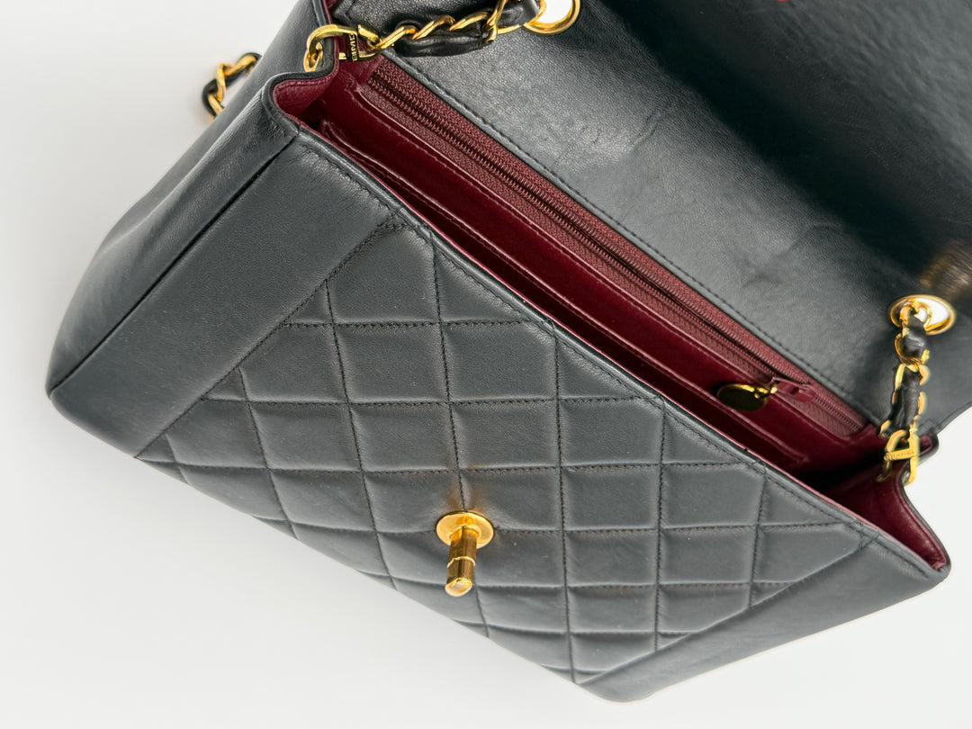 Chanel Diana blu notte