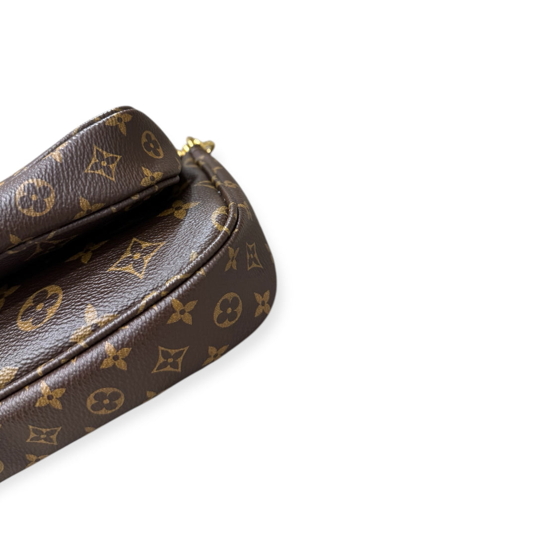 Louis Vuitton Multi Pochette Accessoires