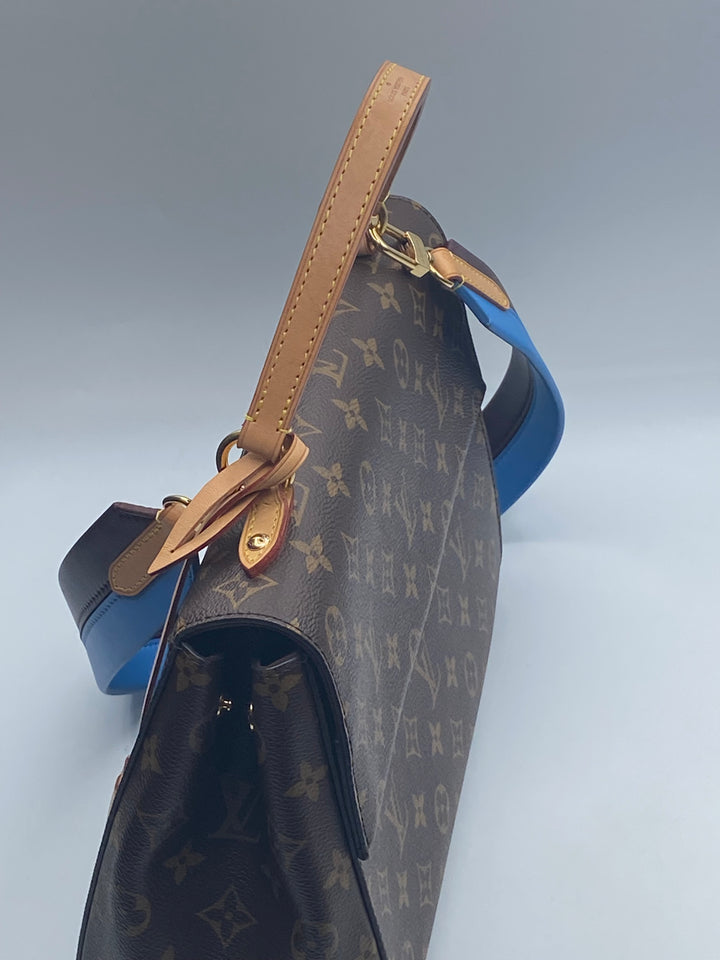 Louis Vuitton Cluny MM