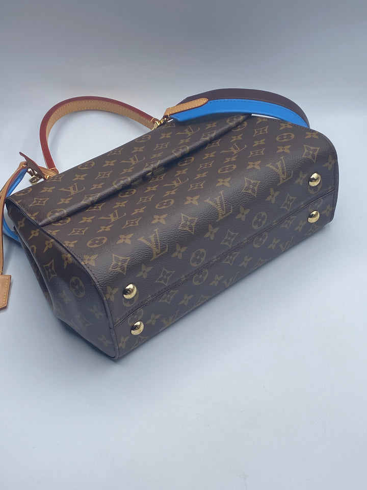 Louis Vuitton Cluny MM