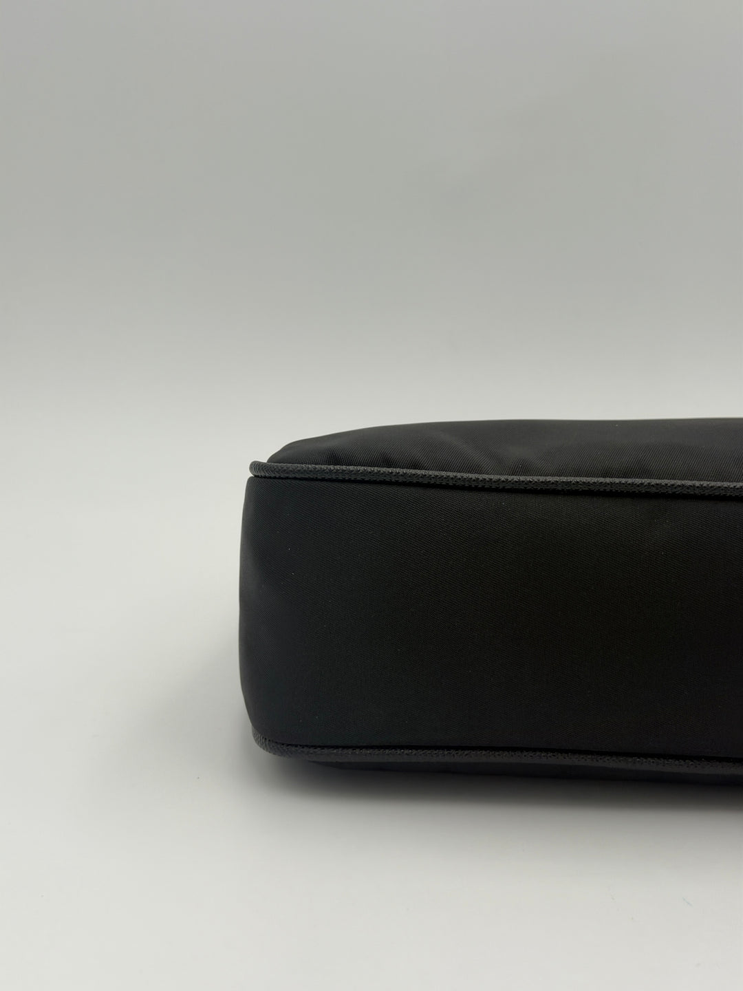 Mini Prada Re-Edition 2005 – Nylon Nero