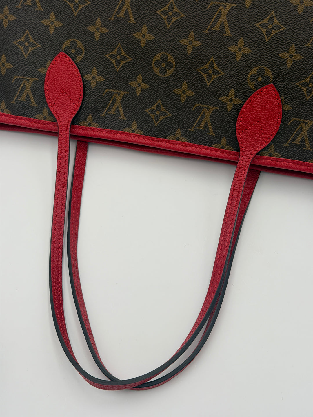 Louis Vuitton Neverfull Bandoulière Inside Out MM