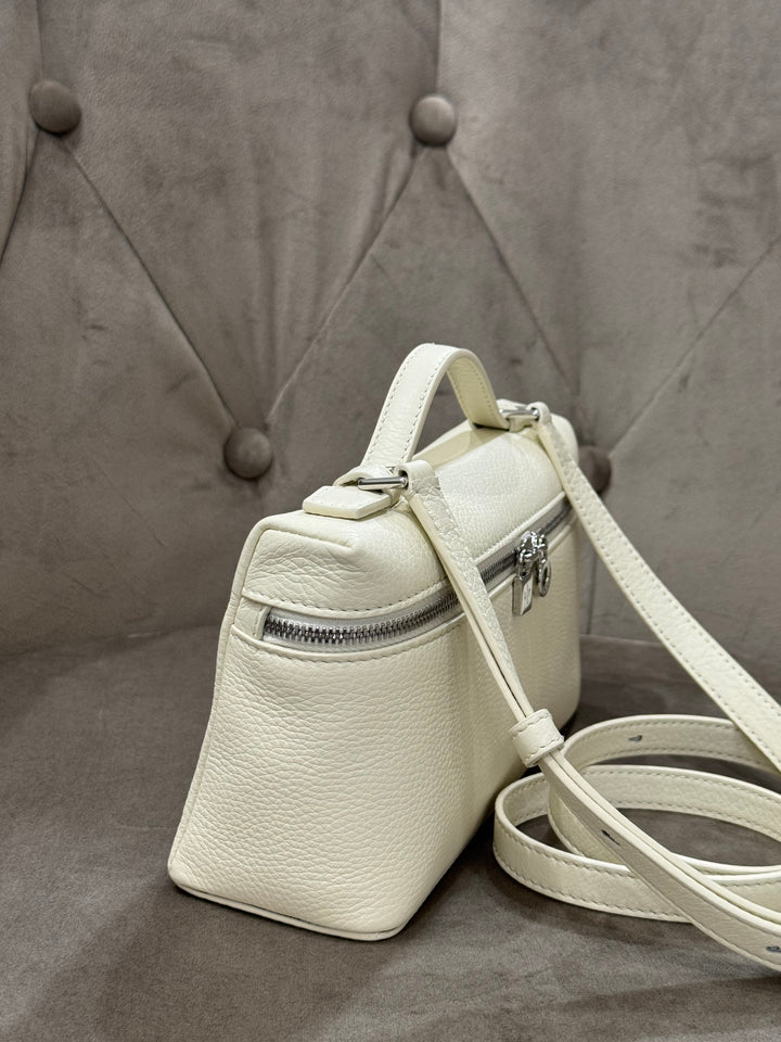 Loro piana extra pocket