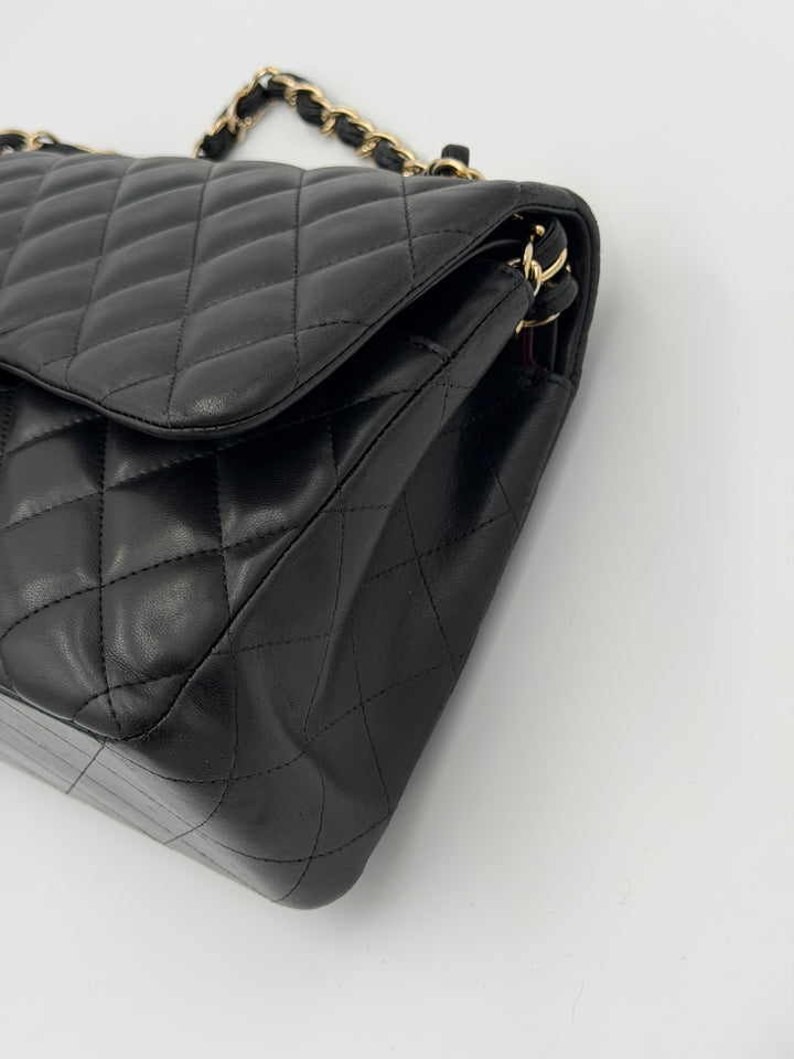 Chanel Jumbo