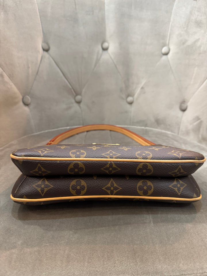 Pochette Liv Louis Vuitton