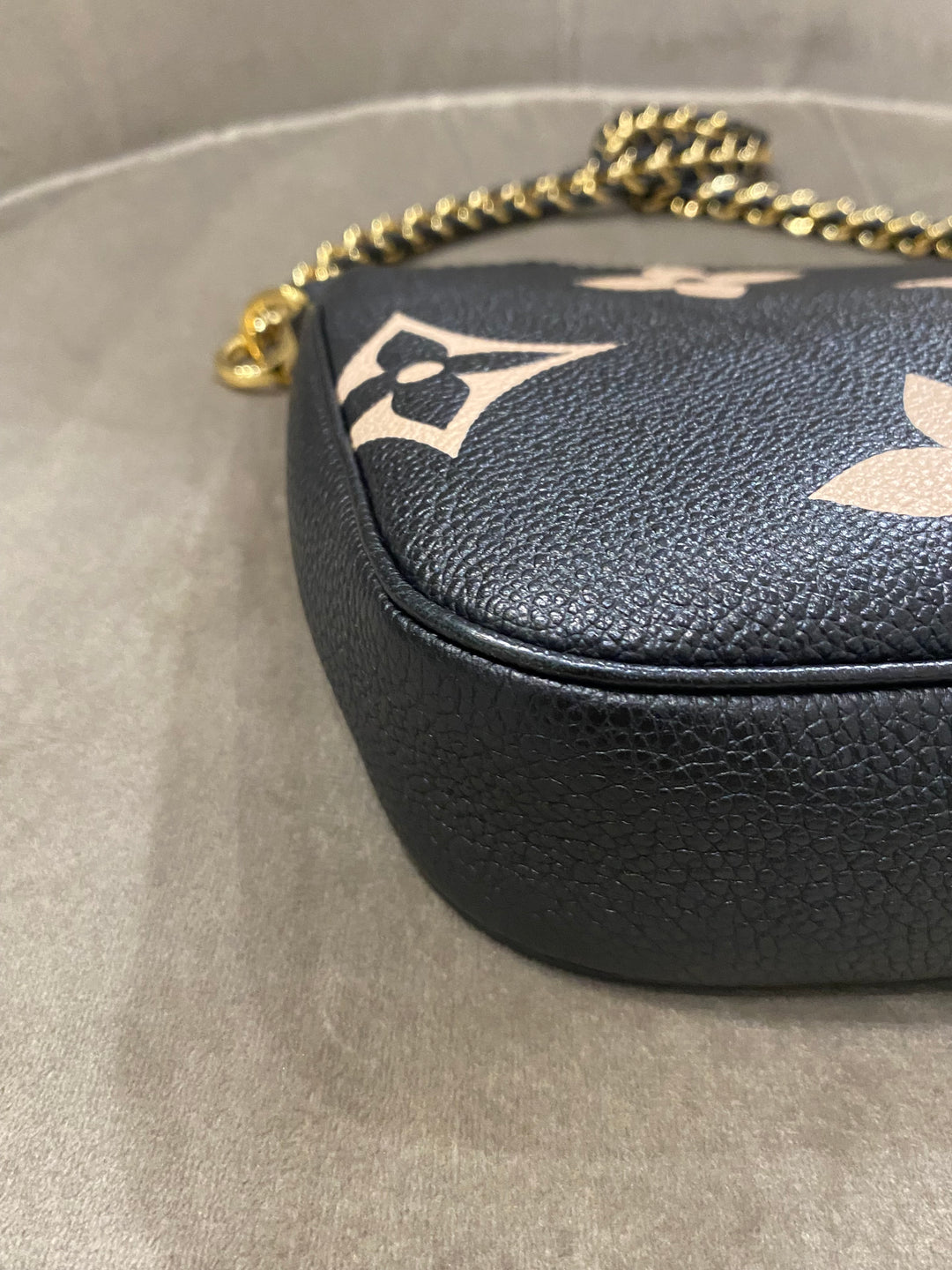 Louis Vuitton Pochette GM accessoires