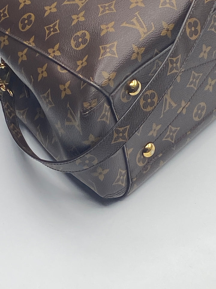 Louis Vuitton Montaigne MM