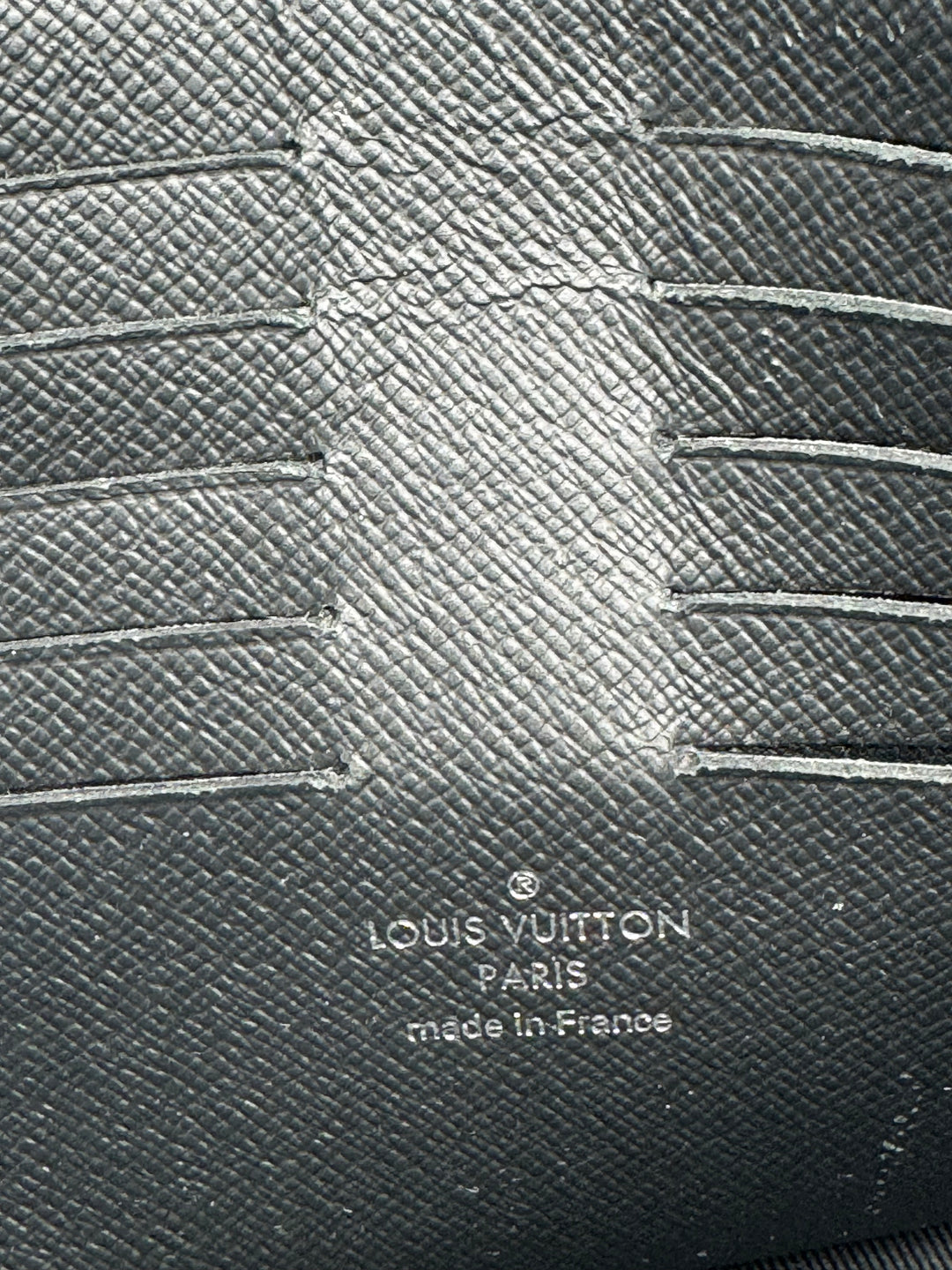 Louis Vuitton Kasaï Graphite