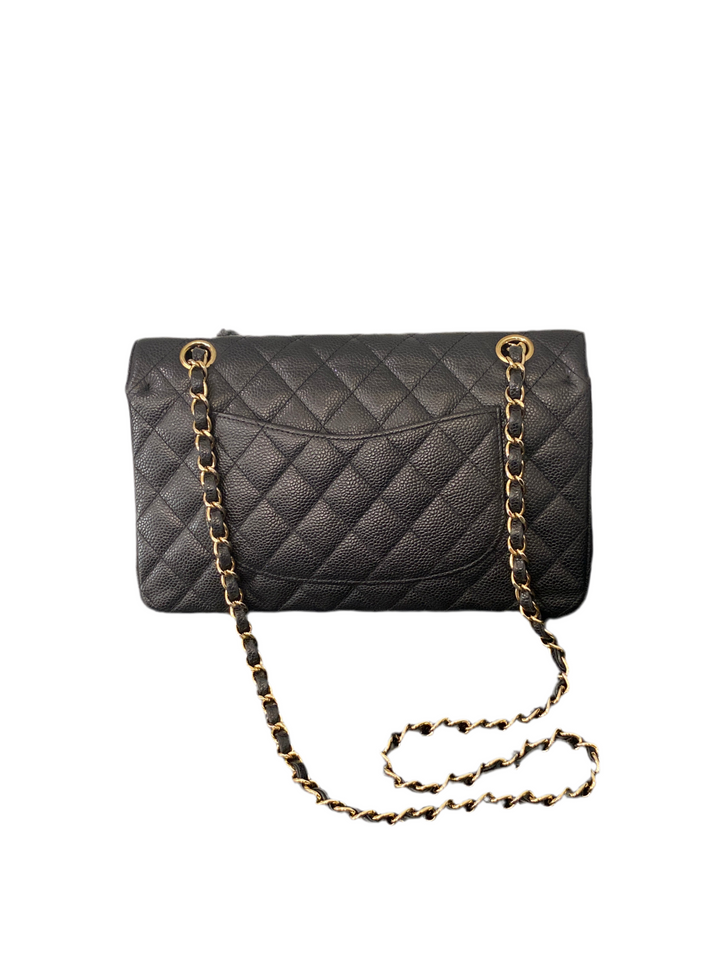 Borsa Chanel media