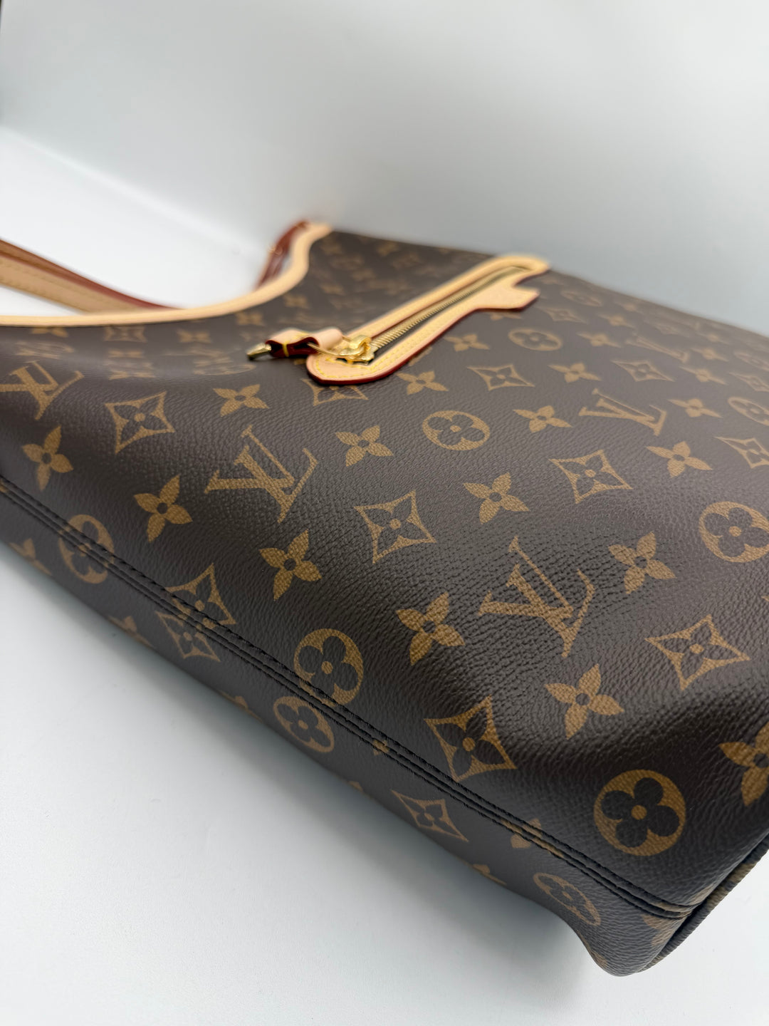 Louis Vuitton Lineup Monogram