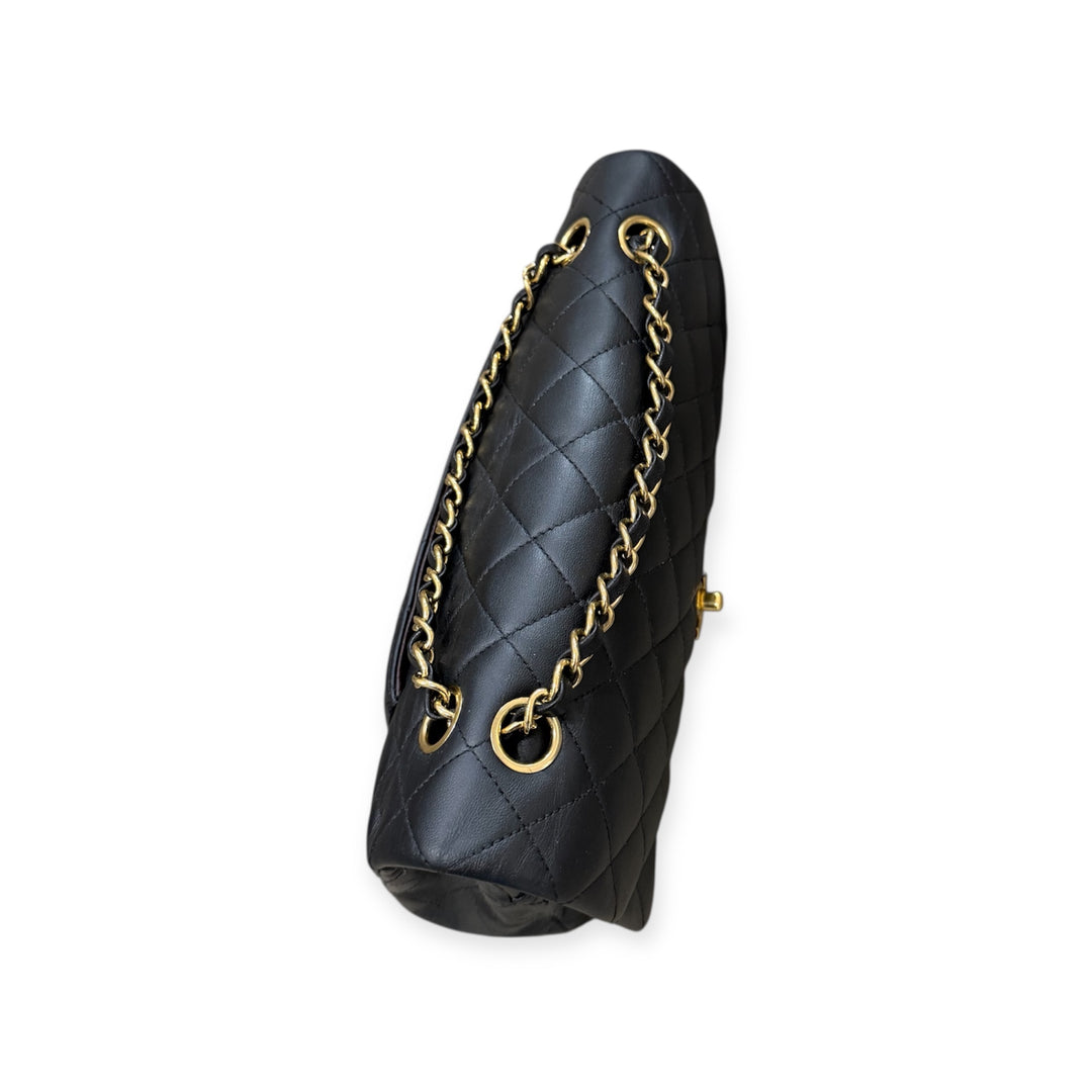 Chanel Classic Flap Media