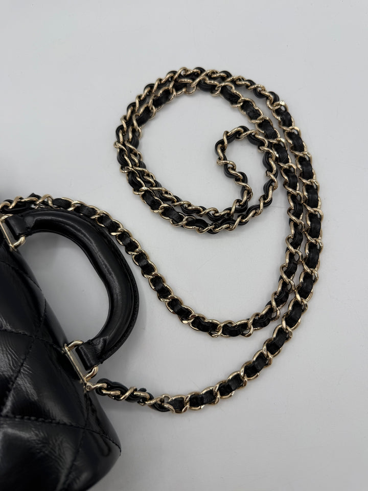 Chanel Mini Flap con manico