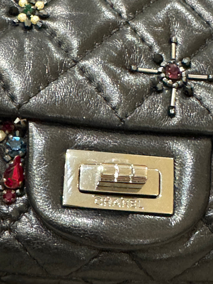 2.55 Reissue Medium Beaded Flap