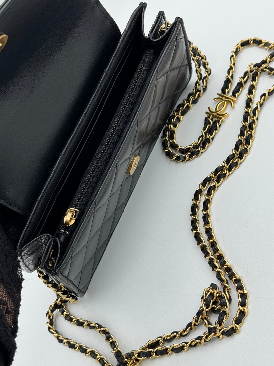 Chanel Wallet on Chain