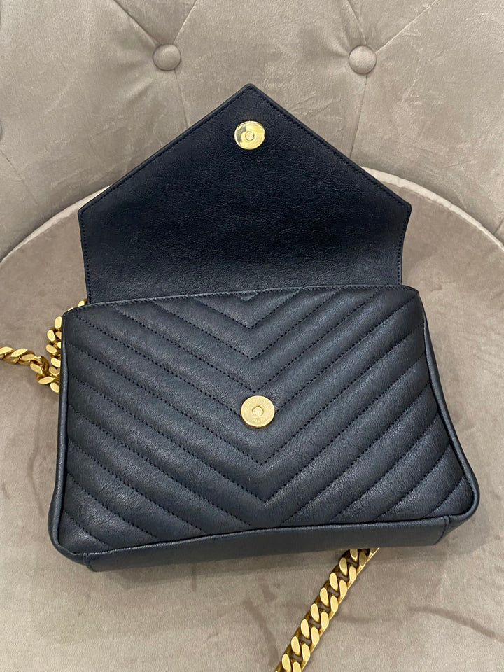 Saint Laurent College Medium