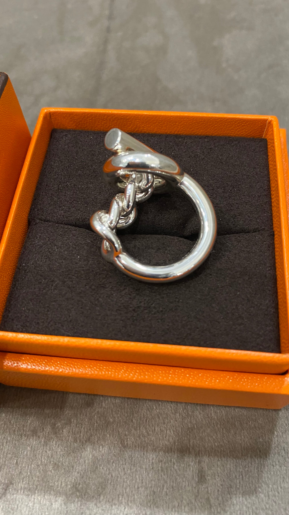 Anello HERMES Croisette, modello grande – Luxury Vintage Brescia