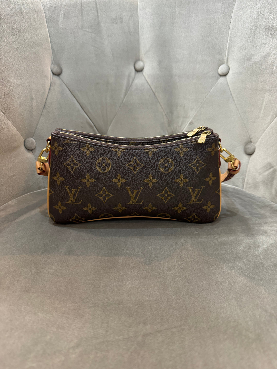 Pochette Liv Louis Vuitton