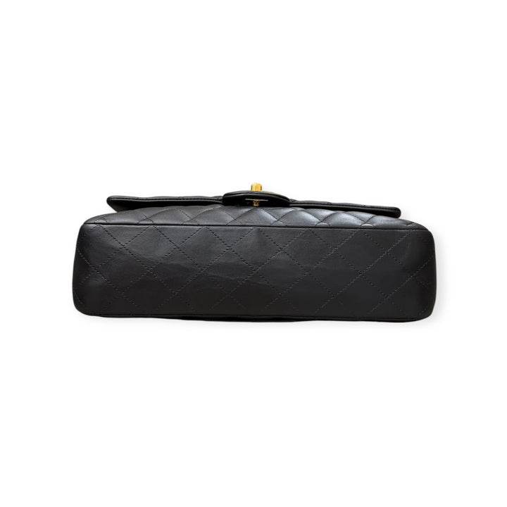 Chanel Classic Flap Media