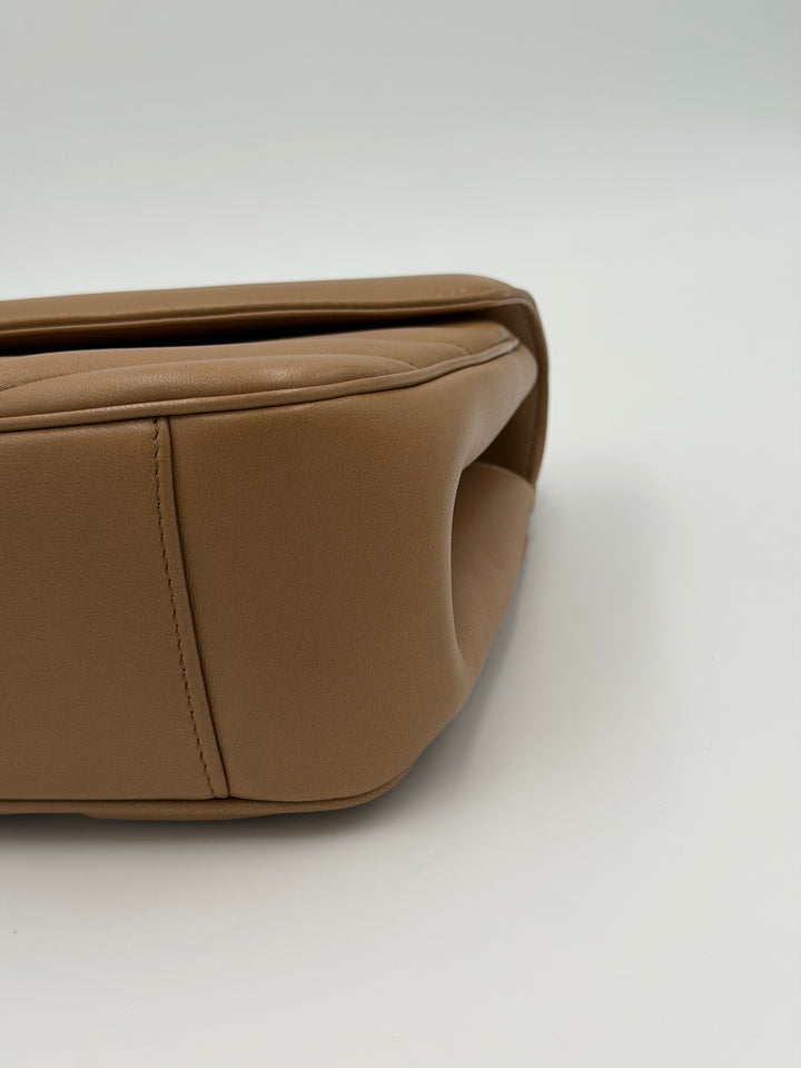 Saint Laurent Loulou Medium