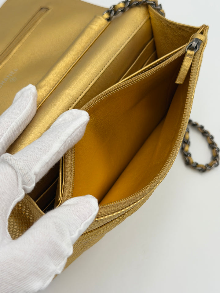 Chanel Wallet on Chain