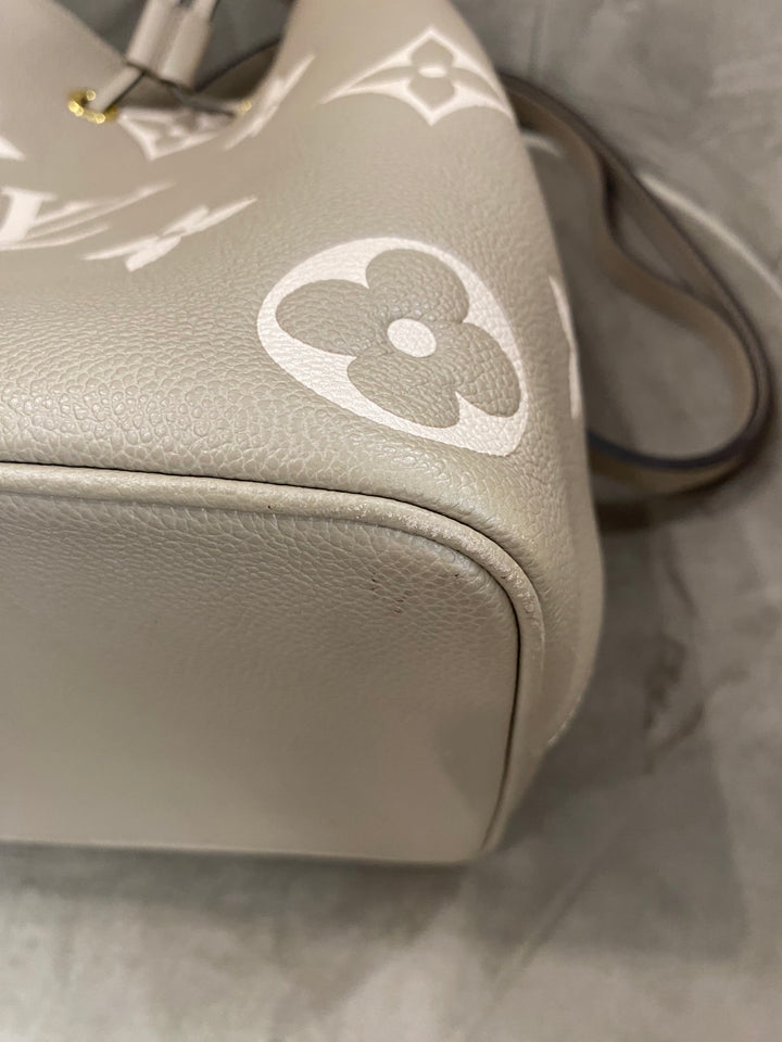 Louis Vuitton Secchiello NéoNoé in Pelle