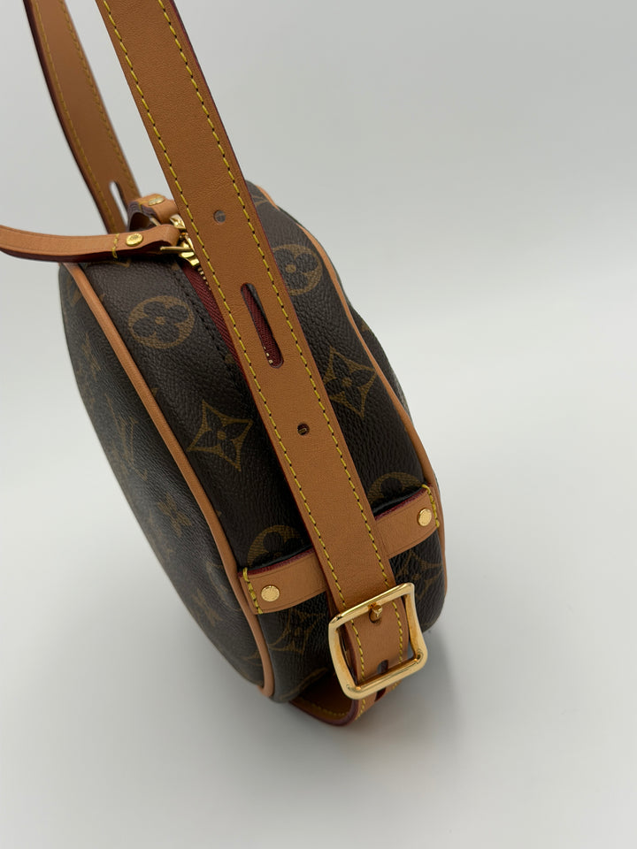 Louis Vuitton Boîte Chapeau Souple PM