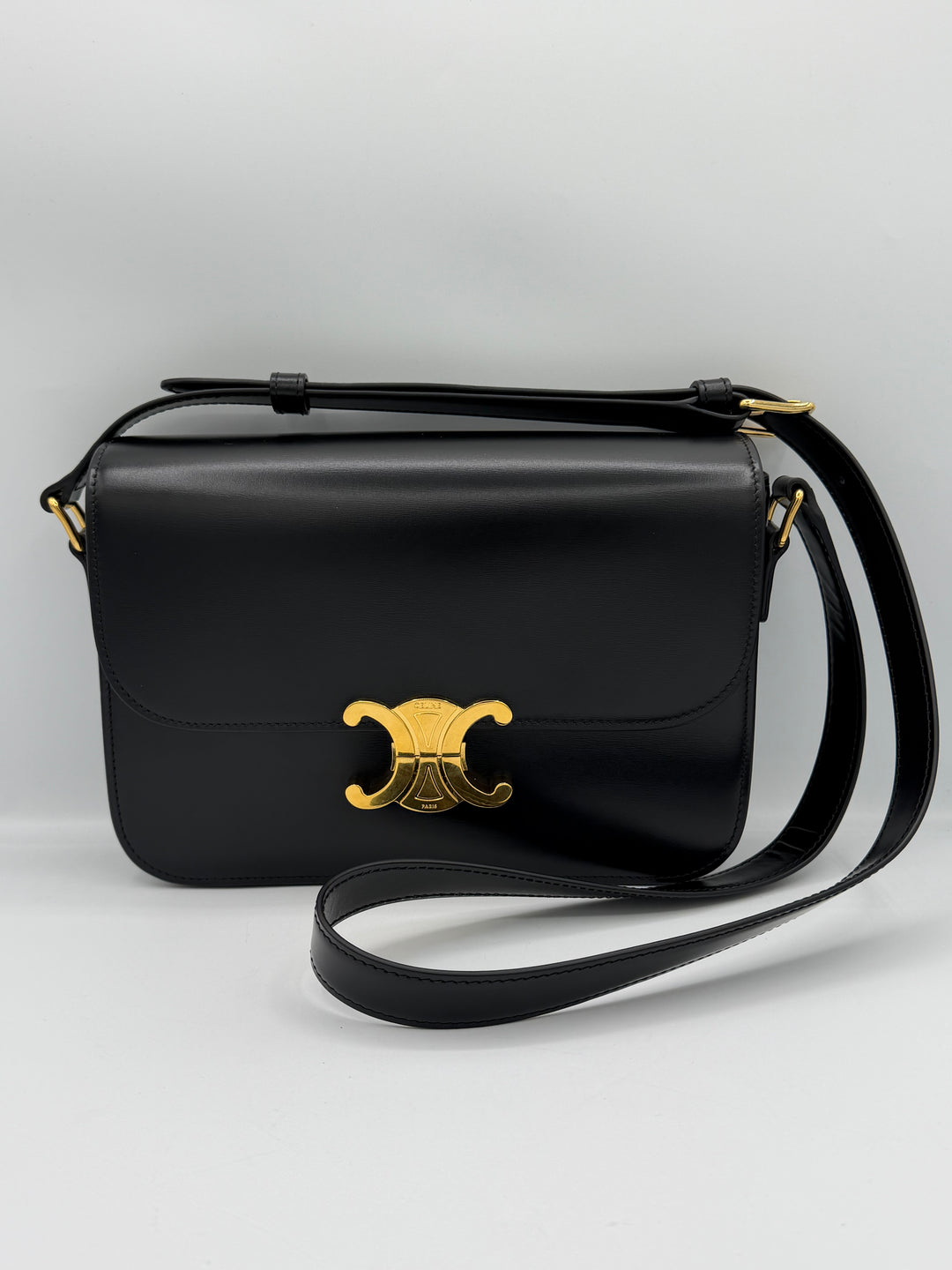 Celine Triomphe nera