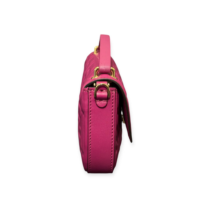 Fendi Phone Baguette in pelle