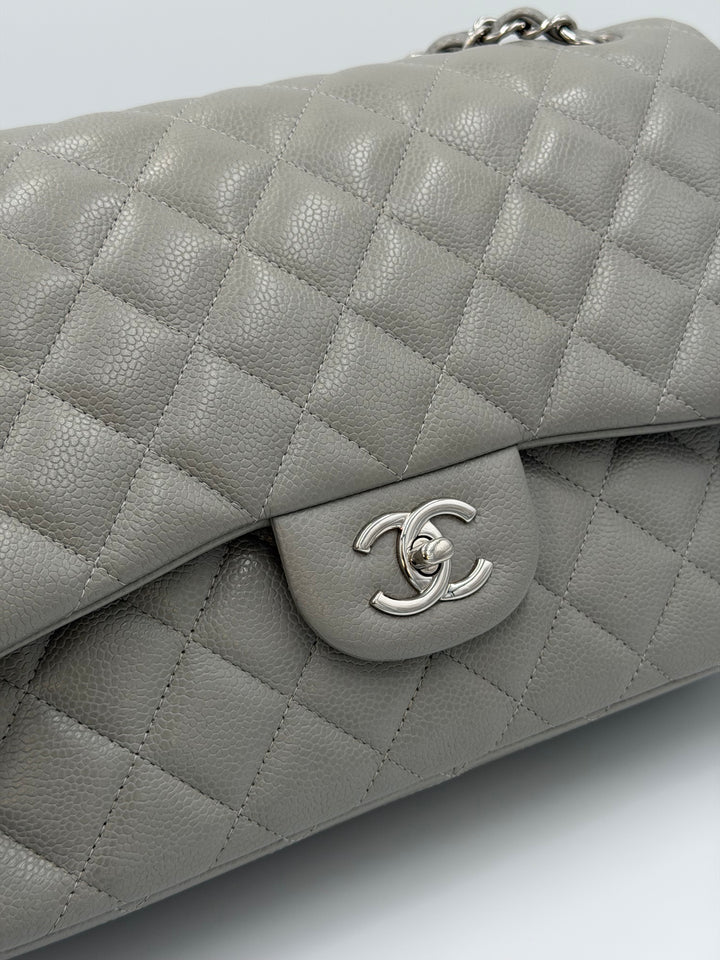 Chanel Jumbo