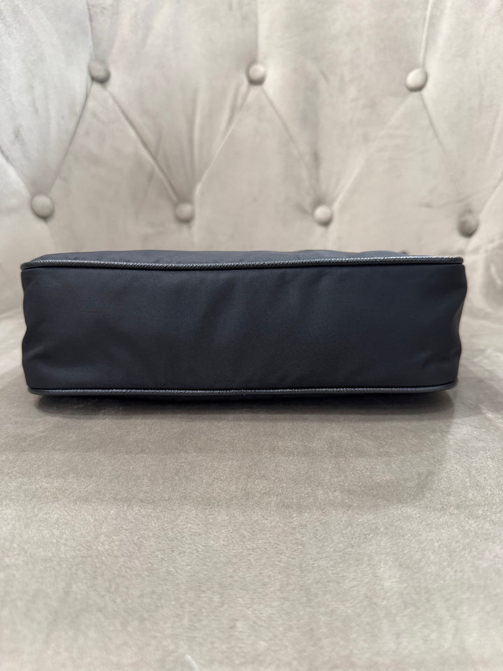 Mini Prada Re-Edition 2005 – Nylon Nero