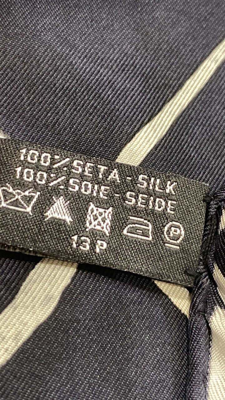 Foulard Chanel camelia