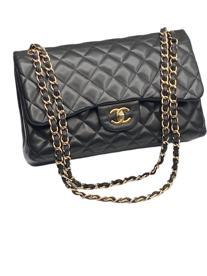 Chanel classica jumbo