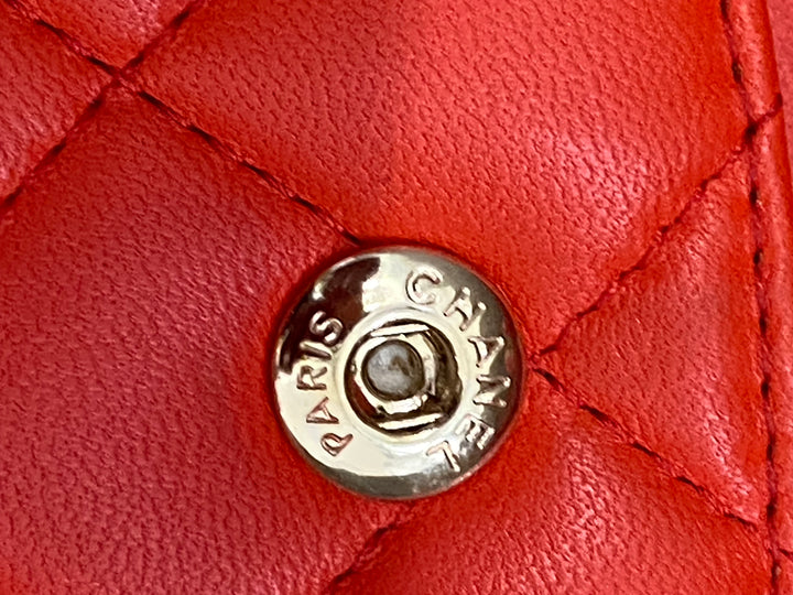 Chanel classica media
