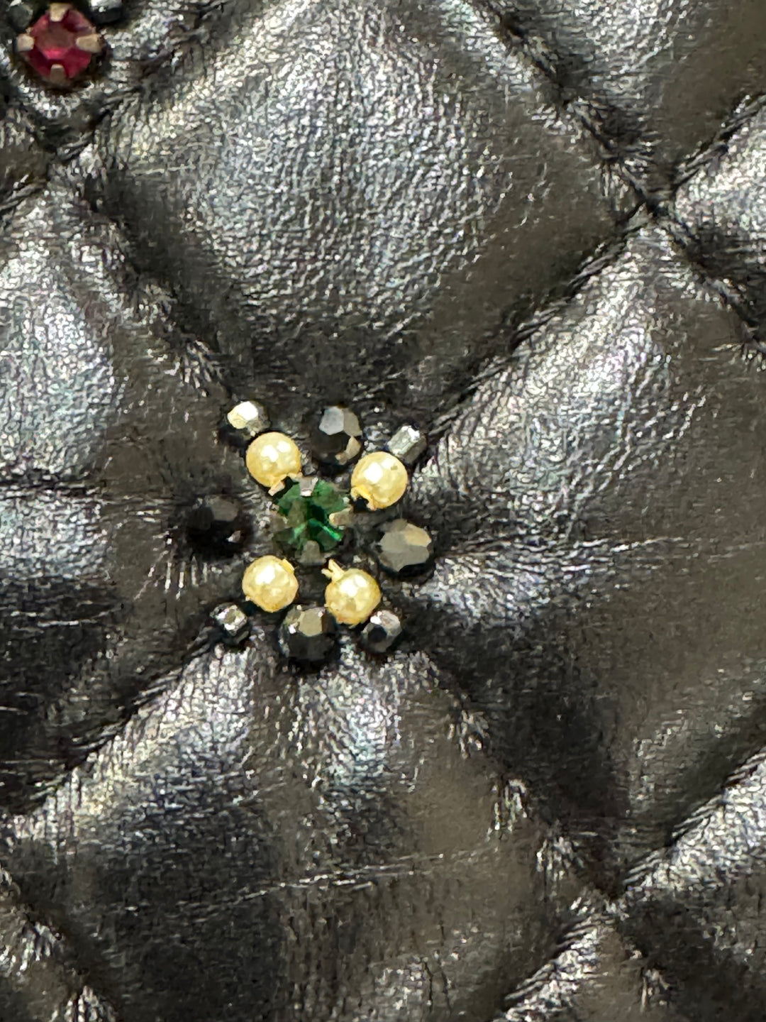 2.55 Reissue Medium Beaded Flap