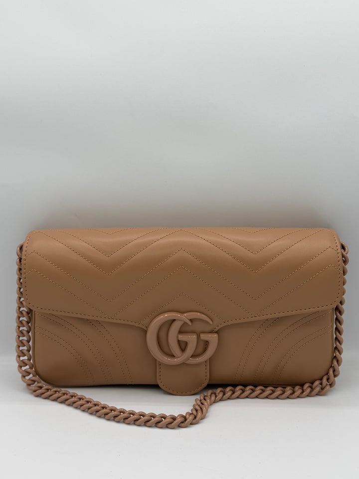 Gucci GG Marmont a spalla