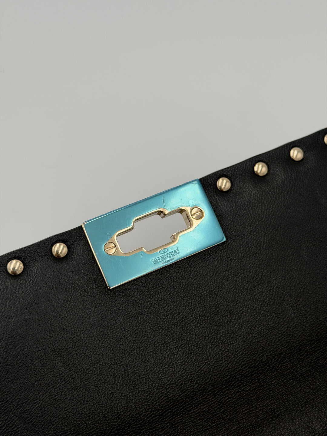 Valentino Garavani Rockstud Spike Media