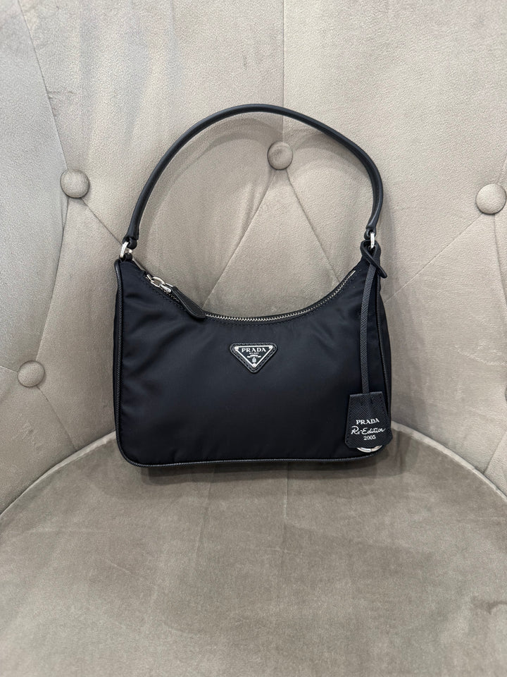 Mini Prada Re-Edition 2005 – Nylon Nero