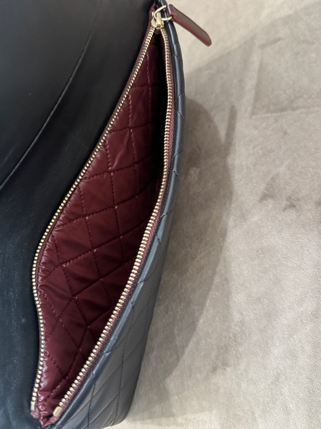 Chanel Clutch – Pelle Nera Matelassé