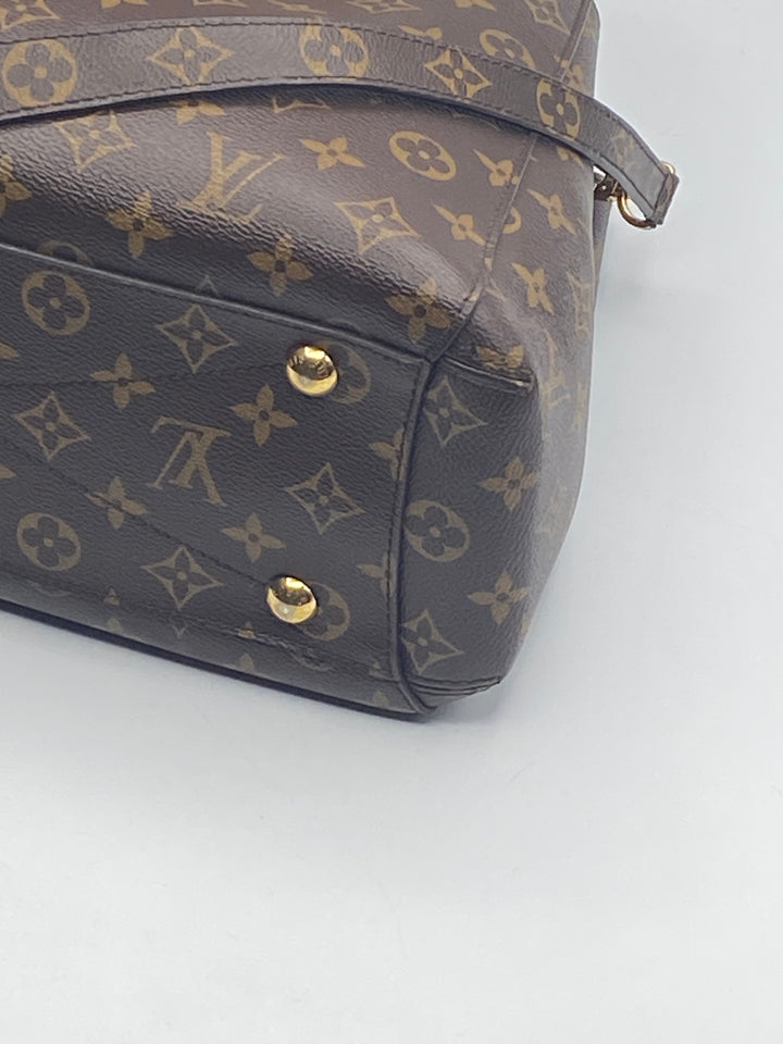 Louis Vuitton Montaigne MM