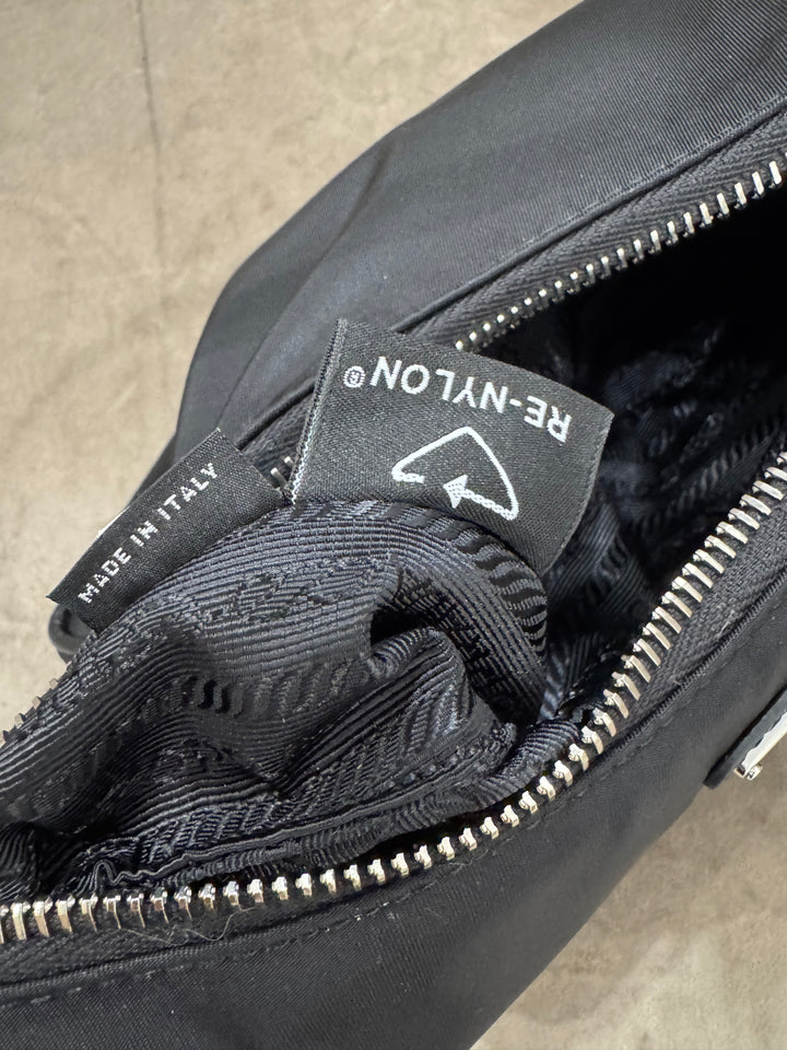 Mini Prada Re-Edition 2005 – Nylon Nero