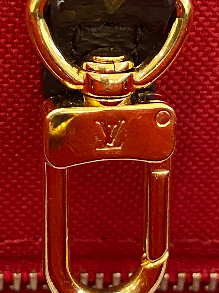 Louis Vuitton OnTheGo PM