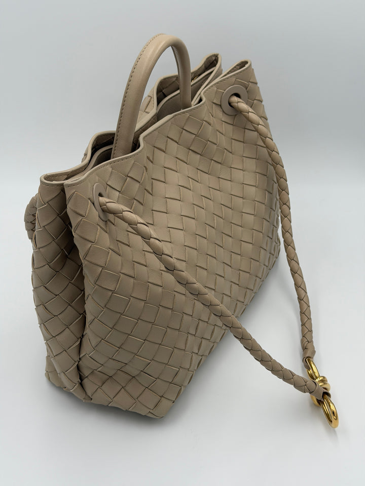 Bottega Veneta Andiamo Media
