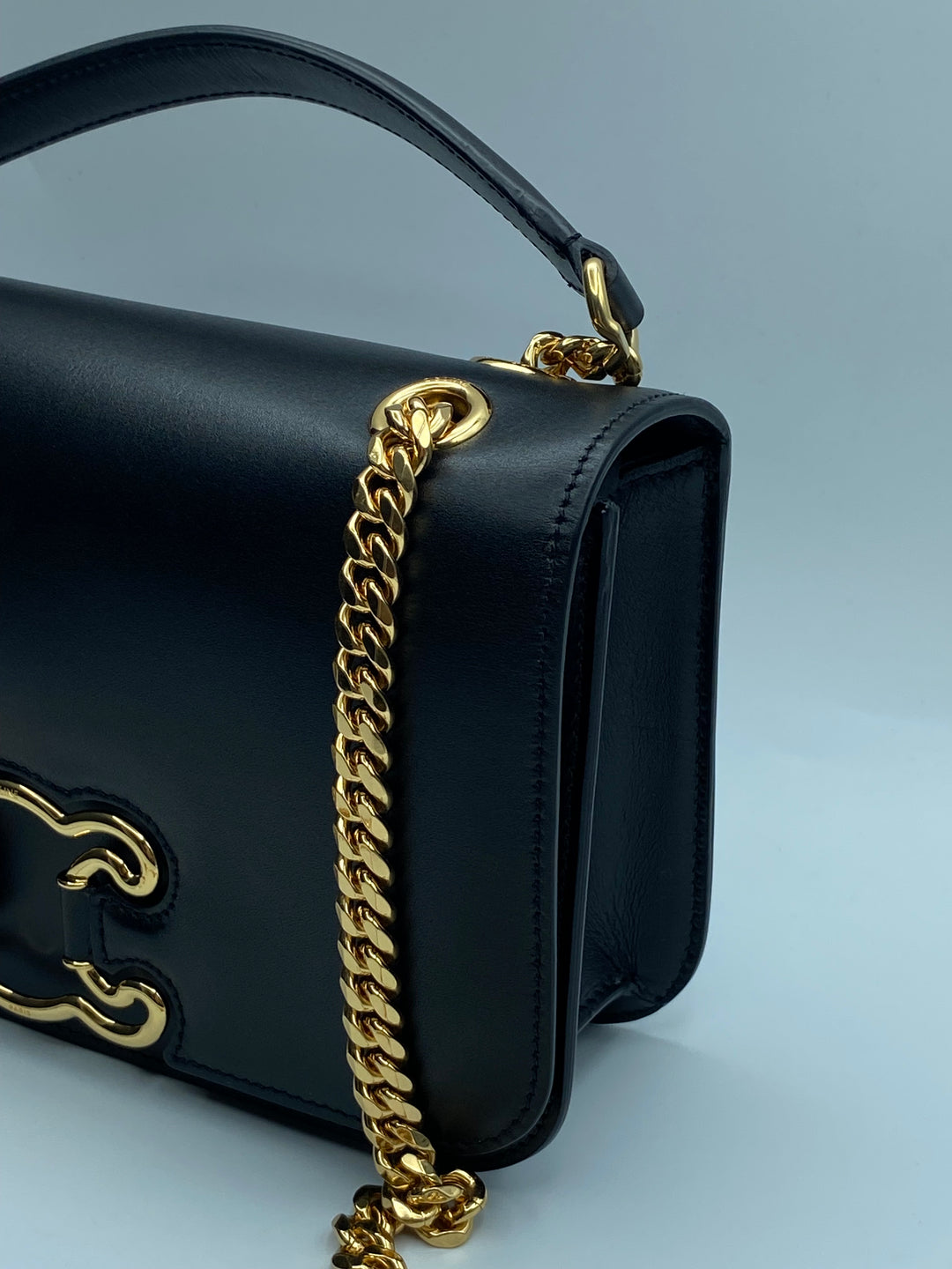 CELINE Medium Bag Triomphe Frame in Shiny Calfskin Black